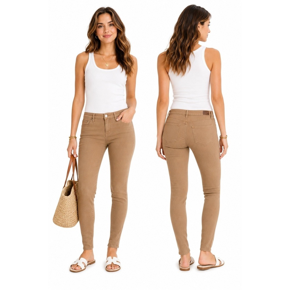 Juniors Curvy High Rise Jeans‎ by Celebrity Pink Beige Size 15/32 New With Tags